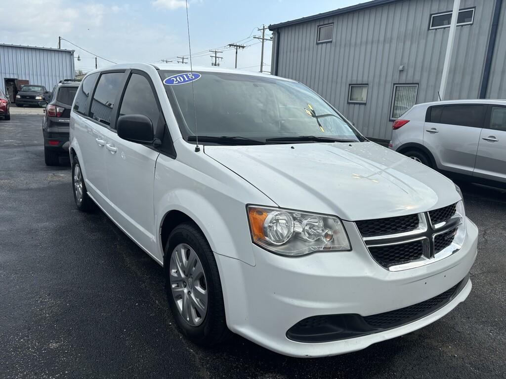 photo of 2018 Dodge GRAND CARAVAN SE